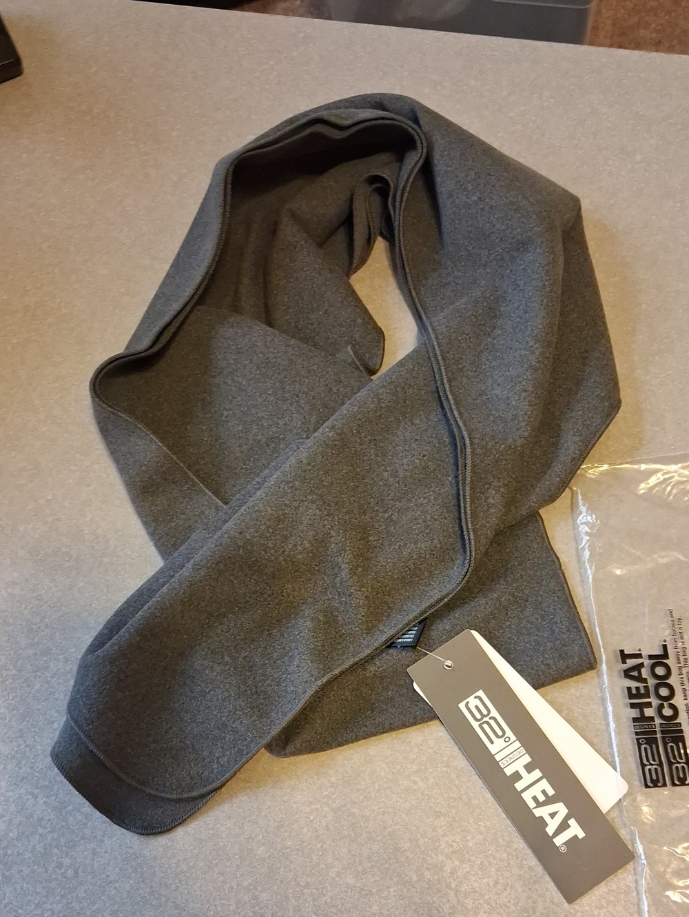 32° Heat Gray Performance Scarf